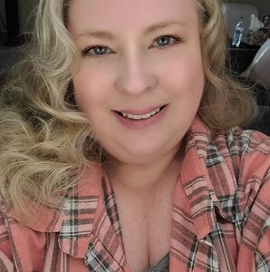 Meet your Posher, Rhonda